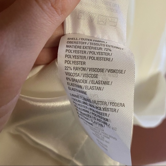 Linea by Louis Dell'olio blazer in white with pearl button size 2 - Picture 6 of 7